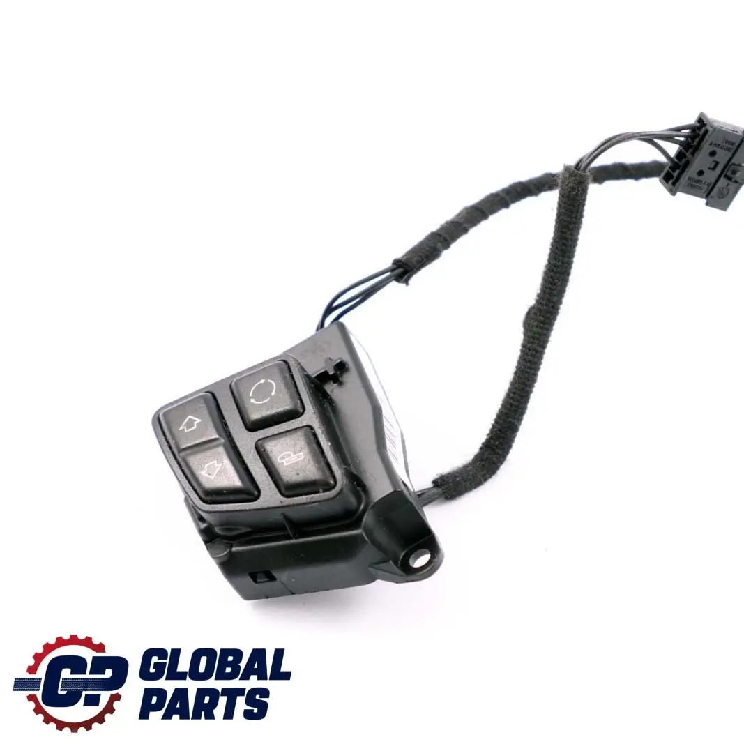 Interruttore Controllo Volante Multifunzione per BMW E87 E90 E91 con numero di parte 9123288 BMW E87 E90 E91 Interruttore Controllo Volante Multifunzione - SKU 9123288 - Numero di parte 9123288