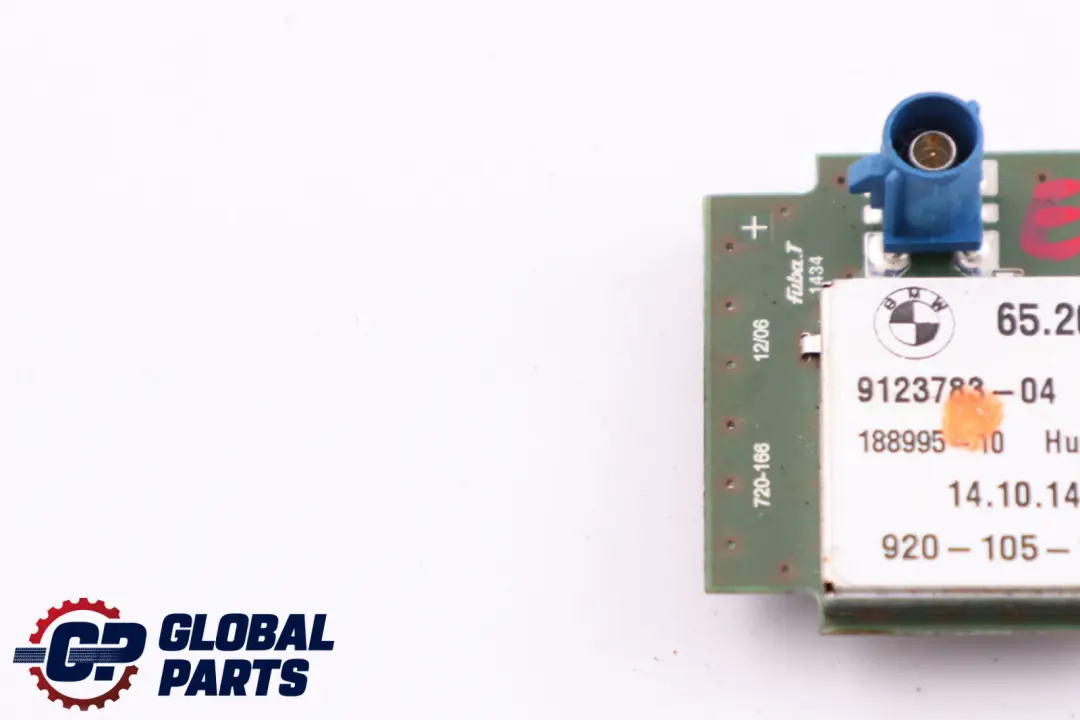 Antena de Techo Aleta de Tiburón GPS para BMW Z4 E89 con número de pieza 9123783 BMW Z4 E89 Antena de Techo Aleta de Tiburón GPS - SKU 9123783 - Número de pieza 9123783