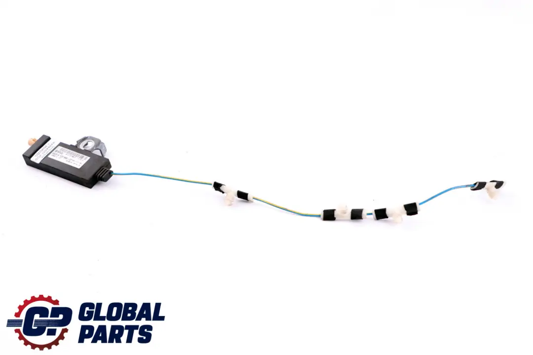 DAB Antenne Stossfänger Rechts für BMW Z4 er E89 mit Teilenummer 9123995 BMW Z4 er E89 DAB Antenne Stossfänger Rechts - SKU 9123995 - Teilenummer 9123995