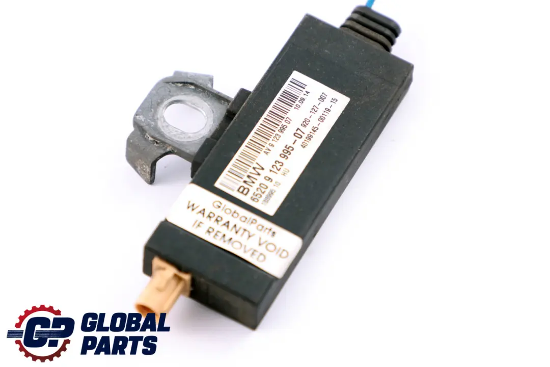DAB Antenne Stossfänger Rechts für BMW Z4 er E89 mit Teilenummer 9123995 BMW Z4 er E89 DAB Antenne Stossfänger Rechts - SKU 9123995 - Teilenummer 9123995