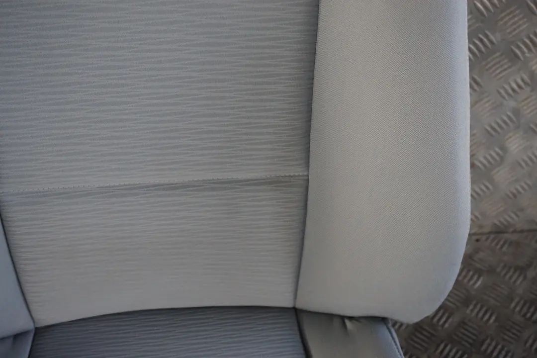 BMW 1 er E81 Bezug Lehne Stoff Vorne Links Sitz Elektra Alaska Grau - SKU 9124500 - Teilenummer 9124500