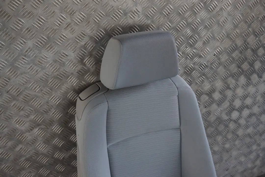 BMW 1 er E81 Bezug Lehne Stoff Vorne Links Sitz Elektra Alaska Grau - SKU 9124500 - Teilenummer 9124500