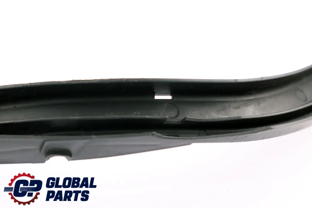 BMW 3 er E90 E91 E92 E93 LCI Kabelschacht Batterieleitung Hinten - SKU 9124952 - Teilenummer 9124952