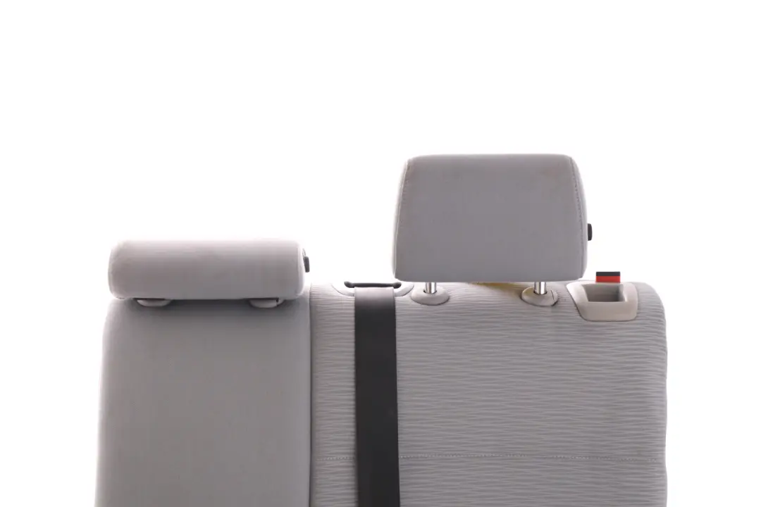 Tela Interior Izquierda Respaldo Trasero Asiento Elektra Gris para BMW E81 E87 LCI con número de pieza 9124970 BMW E81 E87 LCI Tela Interior Izquierda Respaldo Trasero Asiento Elektra Gris - SKU 9124970 - Número de pieza 9124970