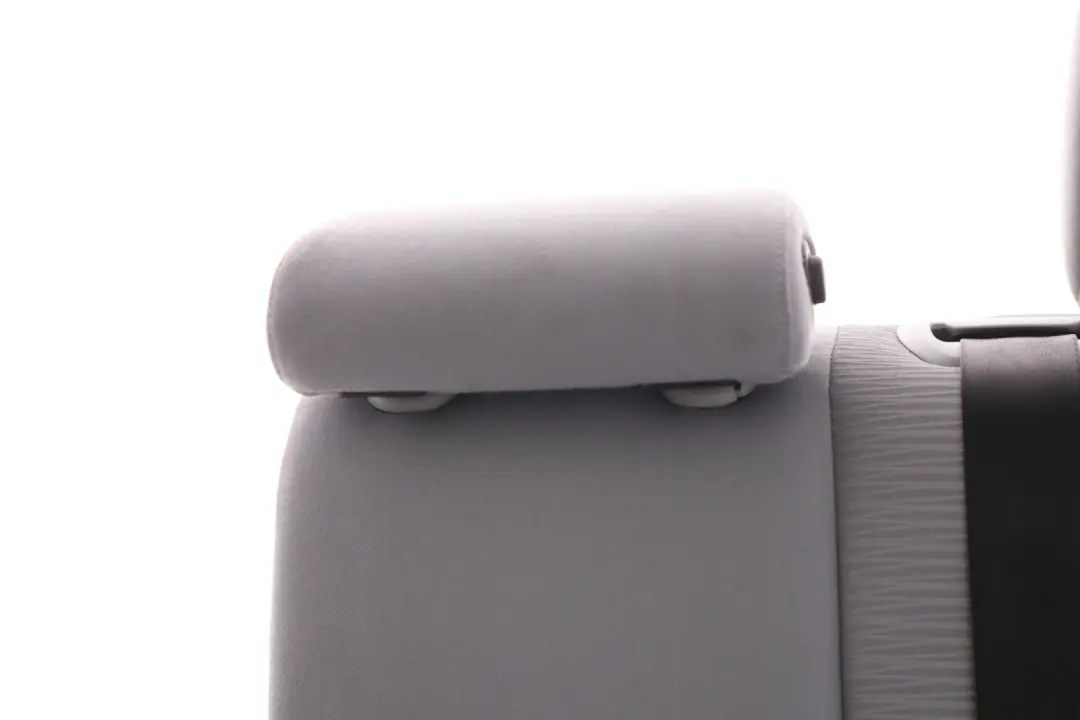 Tela Interior Izquierda Respaldo Trasero Asiento Elektra Gris para BMW E81 E87 LCI con número de pieza 9124970 BMW E81 E87 LCI Tela Interior Izquierda Respaldo Trasero Asiento Elektra Gris - SKU 9124970 - Número de pieza 9124970