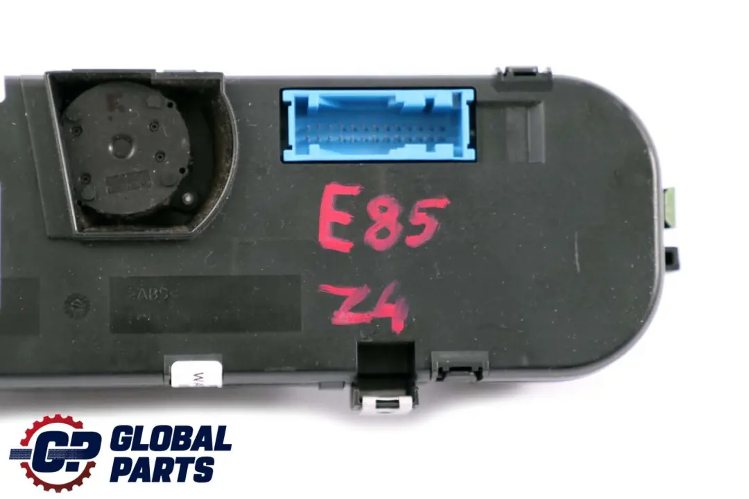 A/C Air Conditionnement d'air Controle pour BMW Z4 E85 Roadster Automatique à propos du numéro de pièce 7891040 BMW Z4 E85 Roadster Automatique A/C Air Conditionnement d'air Controle - SKU 9125352 - Numéro de pièce 7891040