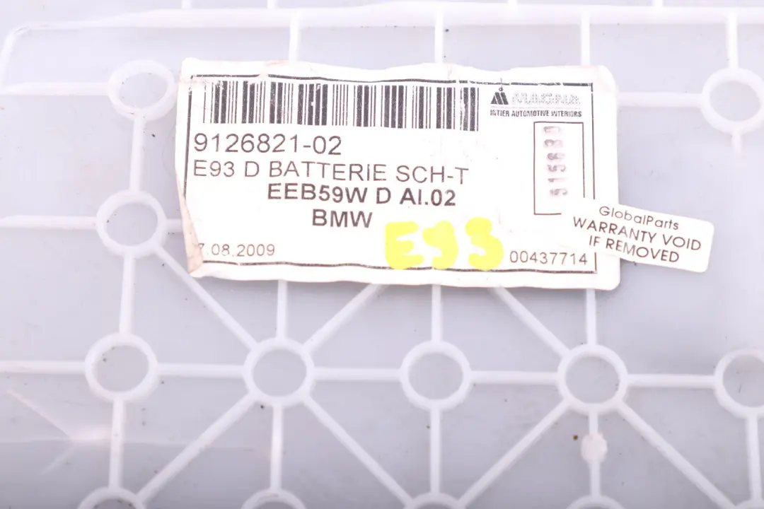 E93N LCI Coperchio Batteria Portabagagli Grigio per BMW E93 con numero di parte 9126821 BMW E93 E93N LCI Coperchio Batteria Portabagagli Grigio - SKU 9126821 - Numero di parte 9126821