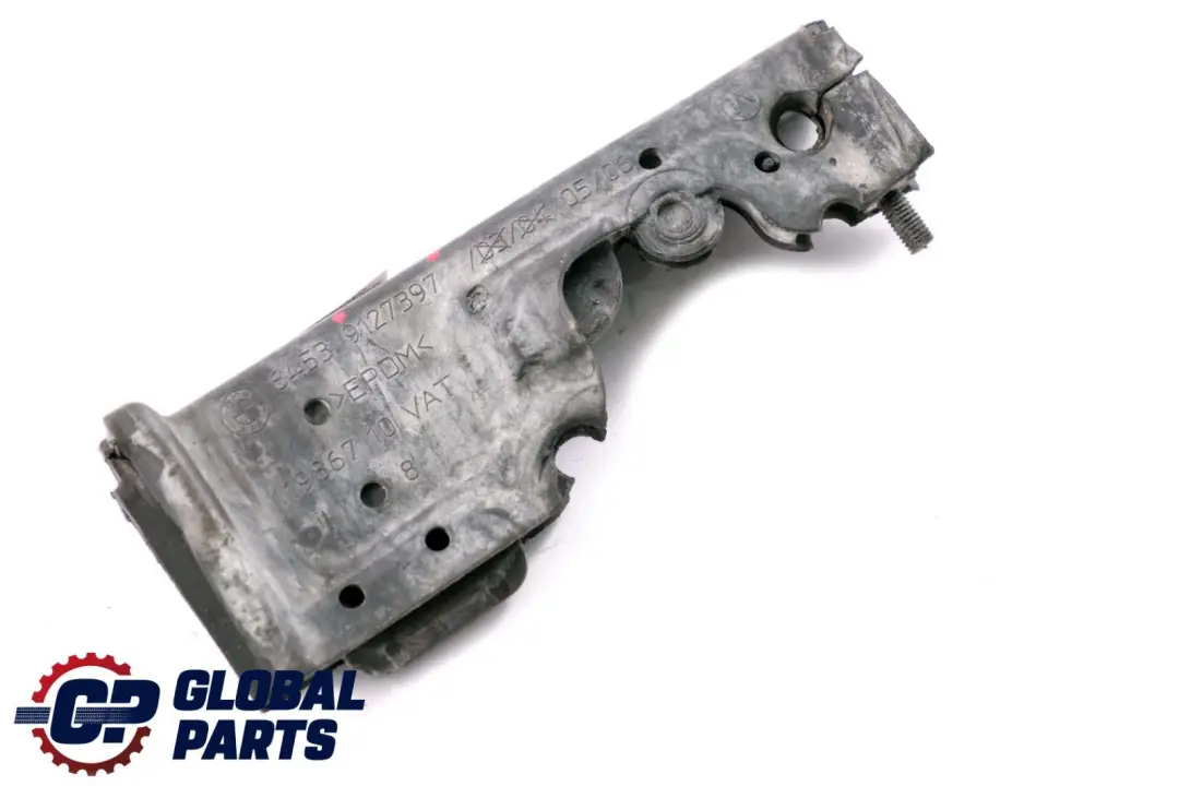 Gommino Sezione Superiore Linee Refrigerante per BMW F01 F02 F10 F11 LCI con numero di parte 9127397 BMW F01 F02 F10 F11 LCI Gommino Sezione Superiore Linee Refrigerante - SKU 9127397 - Numero di parte 9127397