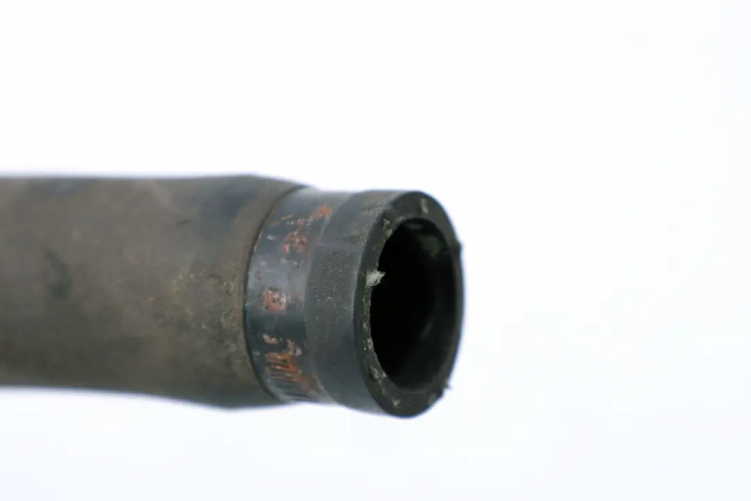 N47 Diesel Tuyau De Pompe À Eau Moteur pour BMW E82 E90 E91 E92 à propos du numéro de pièce 9127403 BMW E82 E90 E91 E92 N47 Diesel Tuyau De Pompe À Eau Moteur - SKU 9127403 - Numéro de pièce 9127403