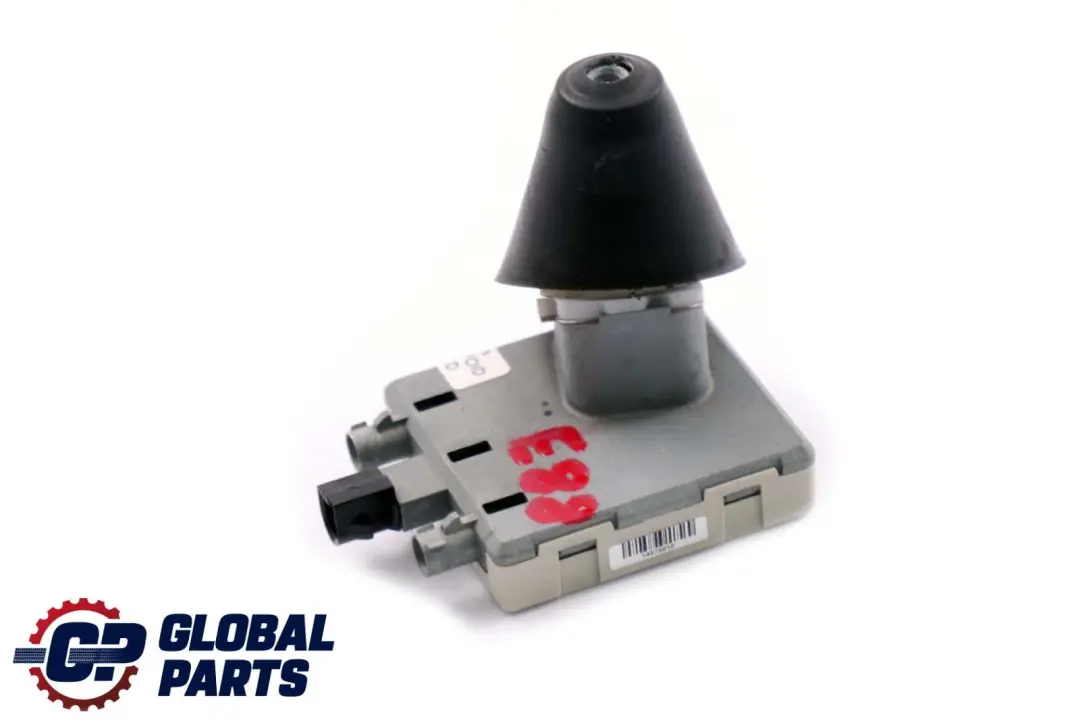 Antenna Base Tetto per BMW E88 Cabriolet con numero di parte 9127687 BMW E88 Cabriolet Antenna Base Tetto - SKU 9127687 - Numero di parte 9127687