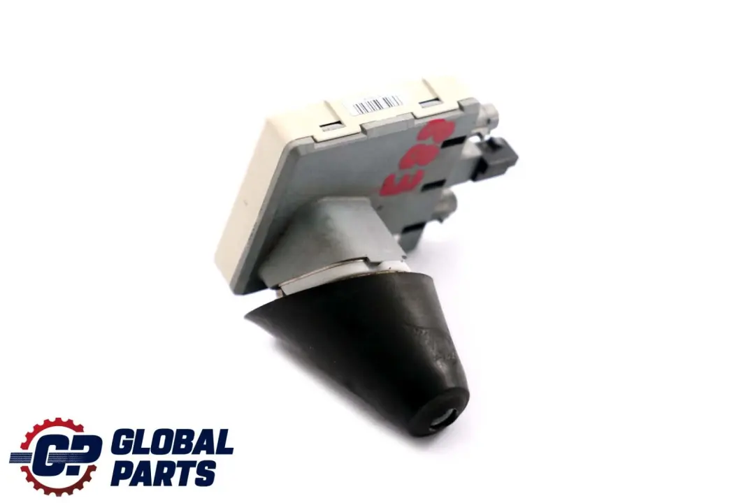 Antena Techo Base Aérea para BMW E88 Convertible con número de pieza 9127687 BMW E88 Convertible Antena Techo Base Aérea - SKU 9127687 - Número de pieza 9127687