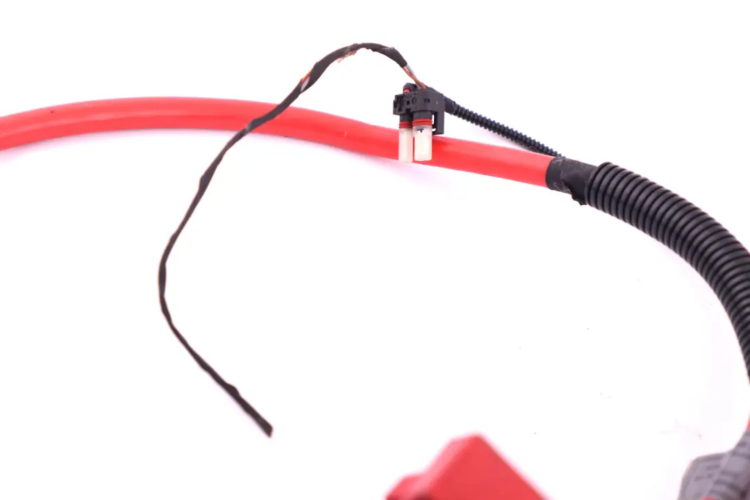 Positive Battery Cable Plus Pole Lead to BMW 5 Series E60 E61 with Part number 9127768 BMW 5 Series E60 E61 Positive Battery Cable Plus Pole Lead - SKU 9127768-1 - Part number 9127768