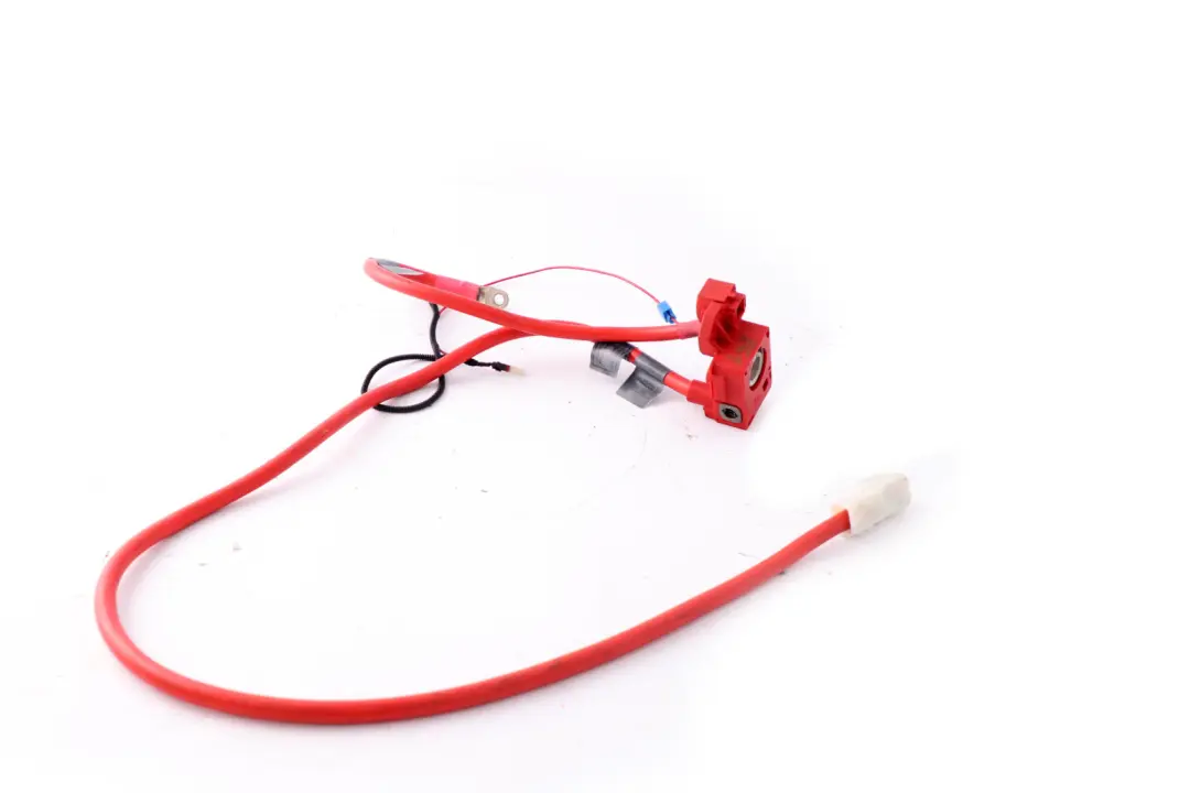 Positive Battery Cable Plus Pole Lead to BMW 5 Series 2 E60 E61 with Part number 9127768 BMW 5 Series 2 E60 E61 Positive Battery Cable Plus Pole Lead - SKU 9127768-2 - Part number 9127768