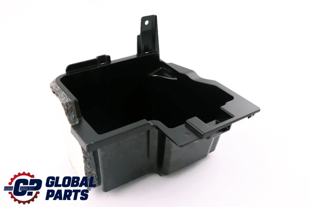 Coffre arriere gauche Panneau d'habillage Coque de rangement pour BMW Z4 E89 à propos du numéro de pièce 9128468 BMW Z4 E89 Coffre arriere gauche Panneau d'habillage Coque de rangement - SKU 9128468 - Numéro de pièce 9128468