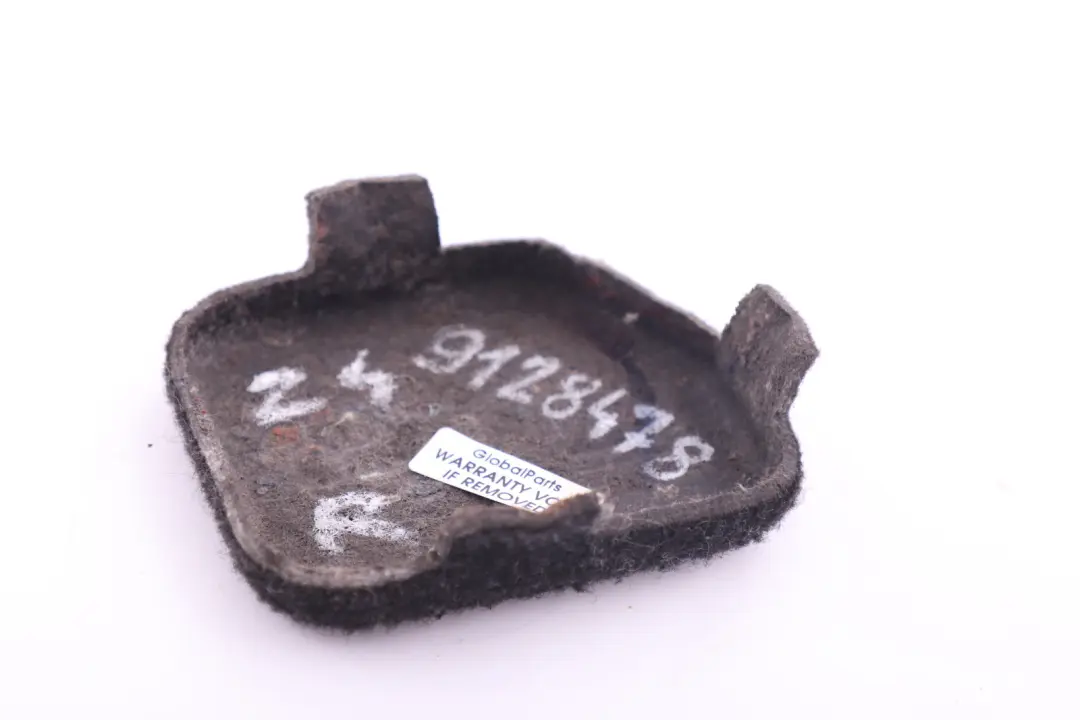 Trunk Tail Light Cover Right O/S to BMW Z4 E89 Cabrio Roadster with Part number 9128478 BMW Z4 E89 Cabrio Roadster Trunk Tail Light Cover Right O/S - SKU 9128478 - Part number 9128478