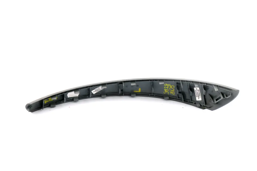 Maniglia Interna Porta Sinistra Titan Opaco per BMW E81 E82 E87N E88 con numero di parte 6962103 BMW E81 E82 E87N E88 Maniglia Interna Porta Sinistra Titan Opaco - SKU 9128805 - Numero di parte 6962103