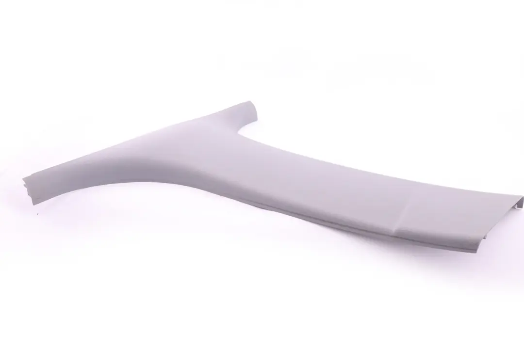 Tapa Columna B Inferior Izquierda Alaskagrau para BMW E87 LCI con número de pieza 9128873 BMW E87 LCI Tapa Columna B Inferior Izquierda Alaskagrau - SKU 9128873 - Número de pieza 9128873