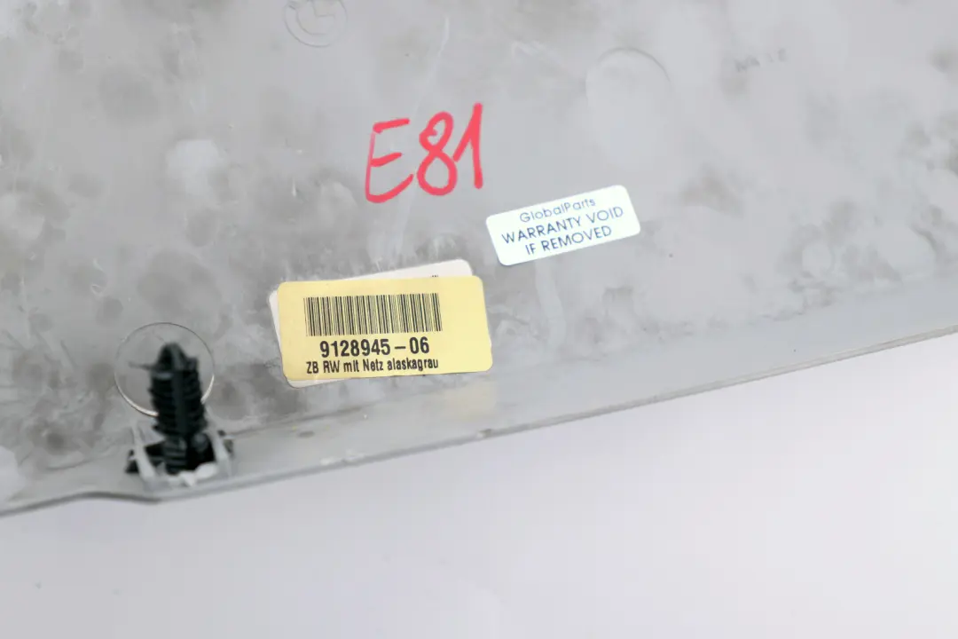 Pannello Sedile Anteriore BMW E81 E82 E88 Schienale Con Borsa Grigio per con numero di parte 9128945 Pannello Sedile Anteriore BMW E81 E82 E88 Schienale Con Borsa Grigio - SKU 9128945 - Numero di parte 9128945