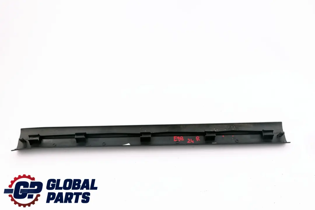 BMW E89 Bande de recouvrement Entrée Intérieur Droit Noir Schwarz - SKU 9129052 - Numéro de pièce 9129052