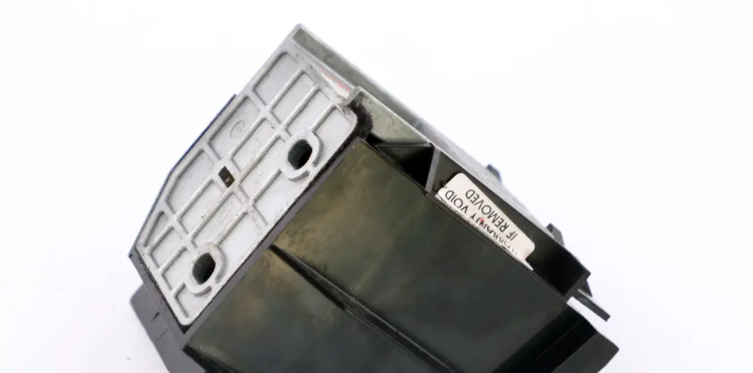 Registrazione Tenda Rullo Vista SX per BMW X3 E61 E61N E83 E91 E91N con numero di parte 9129061 BMW X3 E61 E61N E83 E91 E91N Registrazione Tenda Rullo Vista SX - SKU 9129061 - Numero di parte 9129061