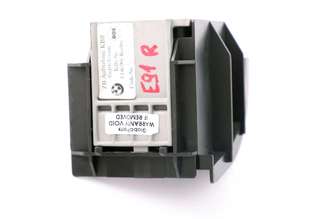 BMW 3 5 X3 er E61 E61N E83 E91 E91N Aufnahme Sichtschutzrollo rechts - SKU 9129062 - Teilenummer 9129062