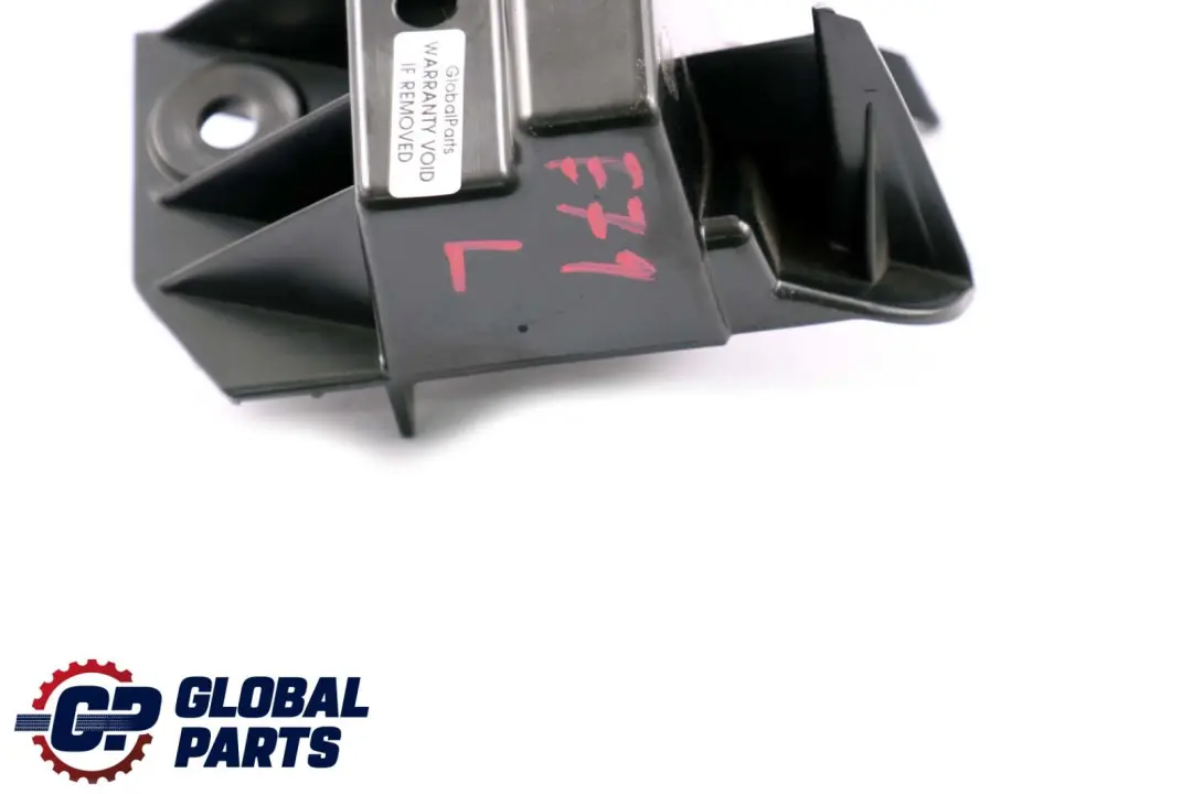 Osłona Pasa Bezpieczeństwa Wspornik Lewy do BMW X6 E71 o numerze 9129167 BMW X6 E71 Osłona Pasa Bezpieczeństwa Wspornik Lewy - SKU 9129167 - Numer Części 9129167