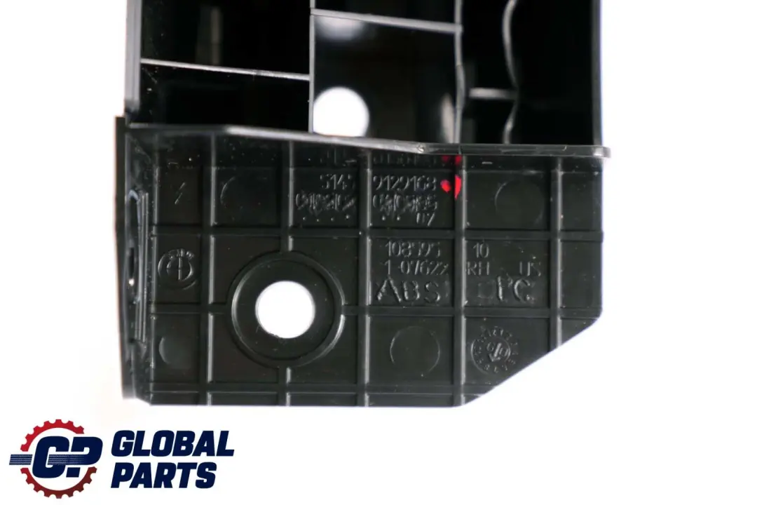 Belt Deflector Right O/S Trim to BMW X6 Series E71 with Part number 9129168 BMW X6 Series E71 Belt Deflector Right O/S Trim - SKU 9129168 - Part number 9129168