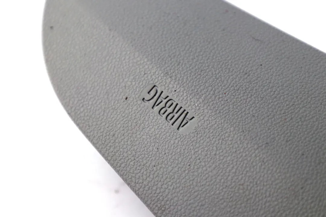 Módulo Aire Lateral Delantero Izquierdo Asiento Alaska Gris para BMW E81 E82 con número de pieza 9129289 BMW E81 E82 Módulo Aire Lateral Delantero Izquierdo Asiento Alaska Gris - SKU 9129289 - Número de pieza 9129289