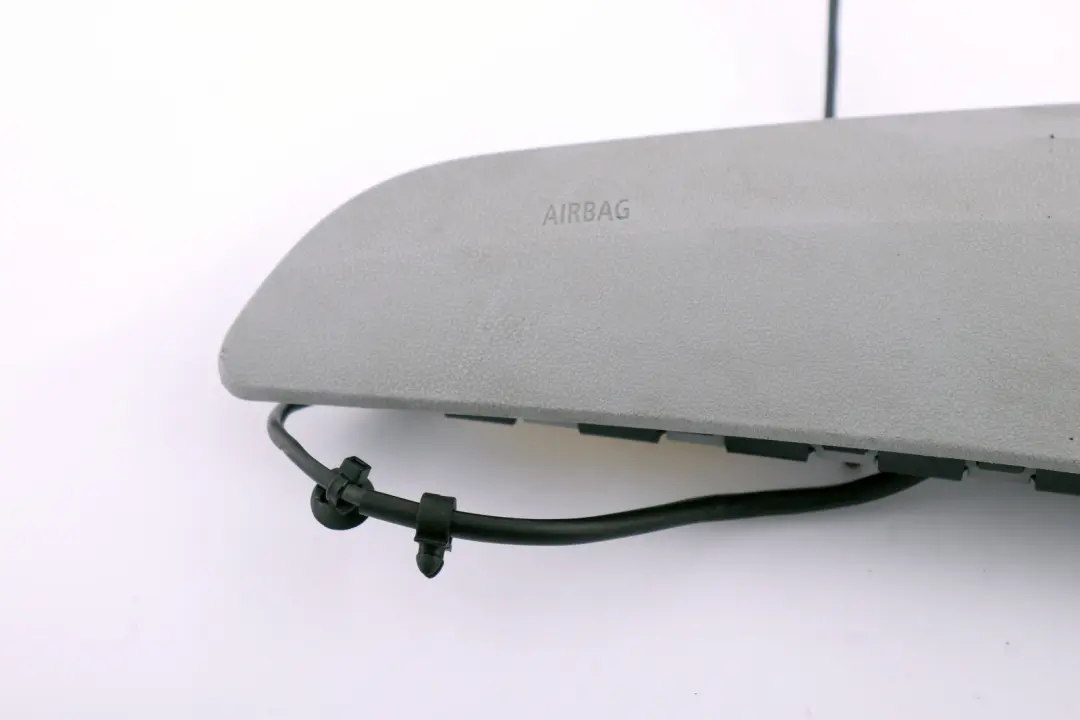 Airbag laterale Anteriore Destro Sedile Alaska Grigio per BMW E81 E87 LCI con numero di parte 9129290 BMW E81 E87 LCI Airbag laterale Anteriore Destro Sedile Alaska Grigio - SKU 9129290 - Numero di parte 9129290