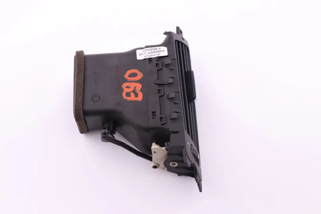 Rejilla de Aire Fresco Parte Izquierda Dash Vent para BMW E90 E91 E92 E93 con número de pieza 9130465 BMW E90 E91 E92 E93 Rejilla de Aire Fresco Parte Izquierda Dash Vent - SKU 9130465 - Número de pieza 9130465