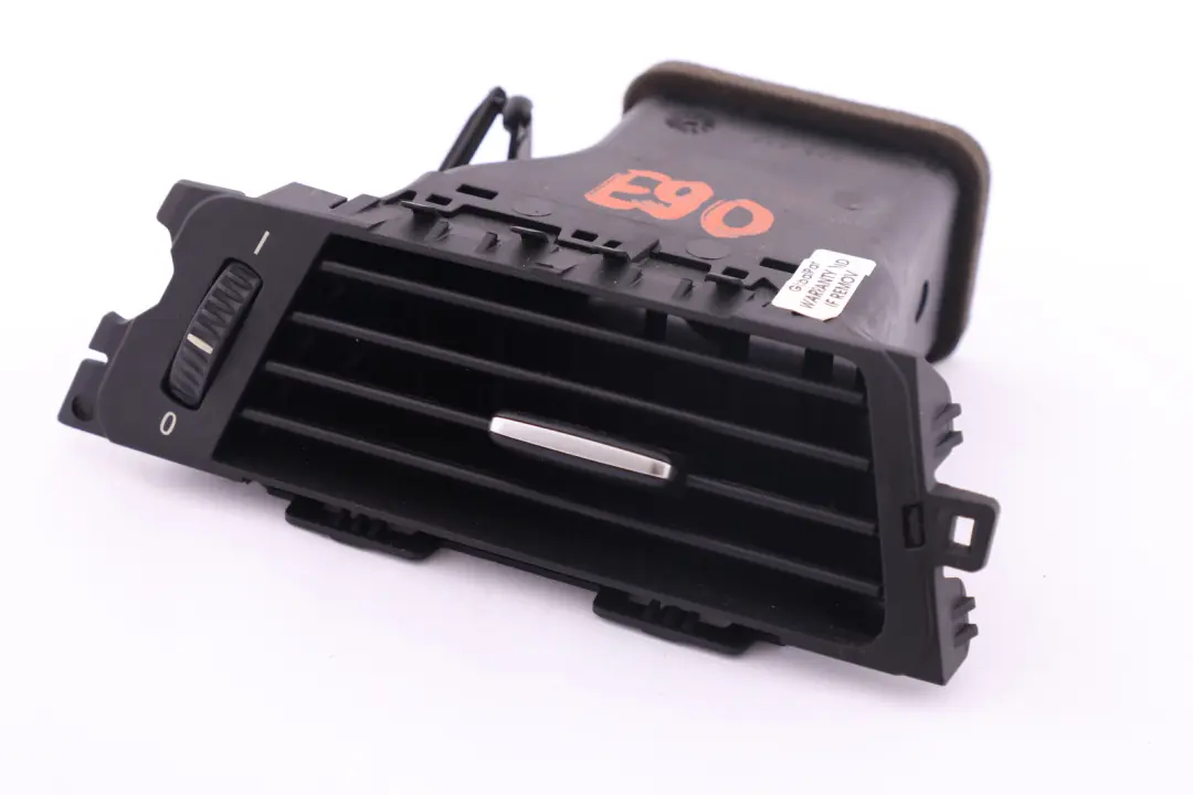 Rejilla de Aire Fresco Parte Izquierda Dash Vent para BMW E90 E91 E92 E93 con número de pieza 9130465 BMW E90 E91 E92 E93 Rejilla de Aire Fresco Parte Izquierda Dash Vent - SKU 9130465 - Número de pieza 9130465