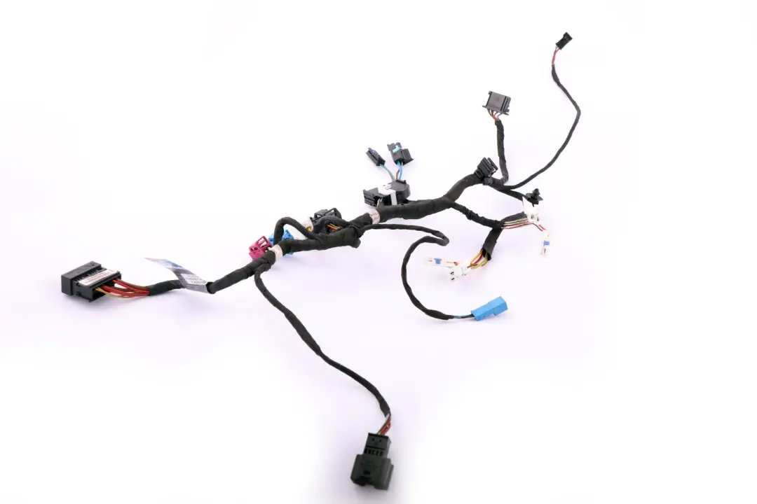 Driver Side Seat Wiring Loom Electric Harness 9131723 to BMW 1 3 Series E81 E92 with Part number 9131728 BMW 1 3 Series E81 E92 Driver Side Seat Wiring Loom Electric Harness 9131723 - SKU 9131728 - Part number 9131728