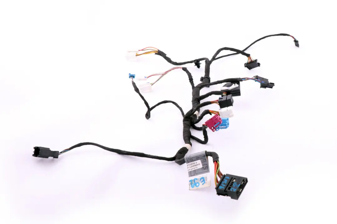 Driver Side Seat Wiring Loom Electric Harness 9131723 to BMW 1 3 Series E81 E92 with Part number 9131728 BMW 1 3 Series E81 E92 Driver Side Seat Wiring Loom Electric Harness 9131723 - SKU 9131728 - Part number 9131728