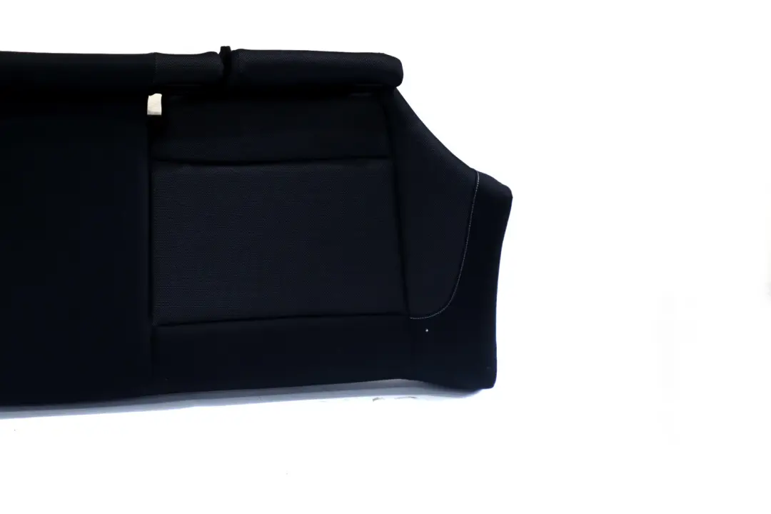 Funda Asiento Tela Interior Asiento Trasero Banco Sofá Red para BMW E81 con número de pieza 9131876 BMW E81 Funda Asiento Tela Interior Asiento Trasero Banco Sofá Red - SKU 9131876 - Número de pieza 9131876