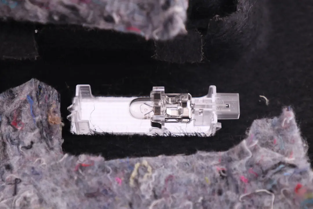 Gauche Coffre Tailler Bagages Compartiment pour Mini Cooper Cabriolet R57 LCI à propos du numéro de pièce 9132399 Mini Cooper Cabriolet R57 LCI Gauche Coffre Tailler Bagages Compartiment - SKU 9132399 - Numéro de pièce 9132399