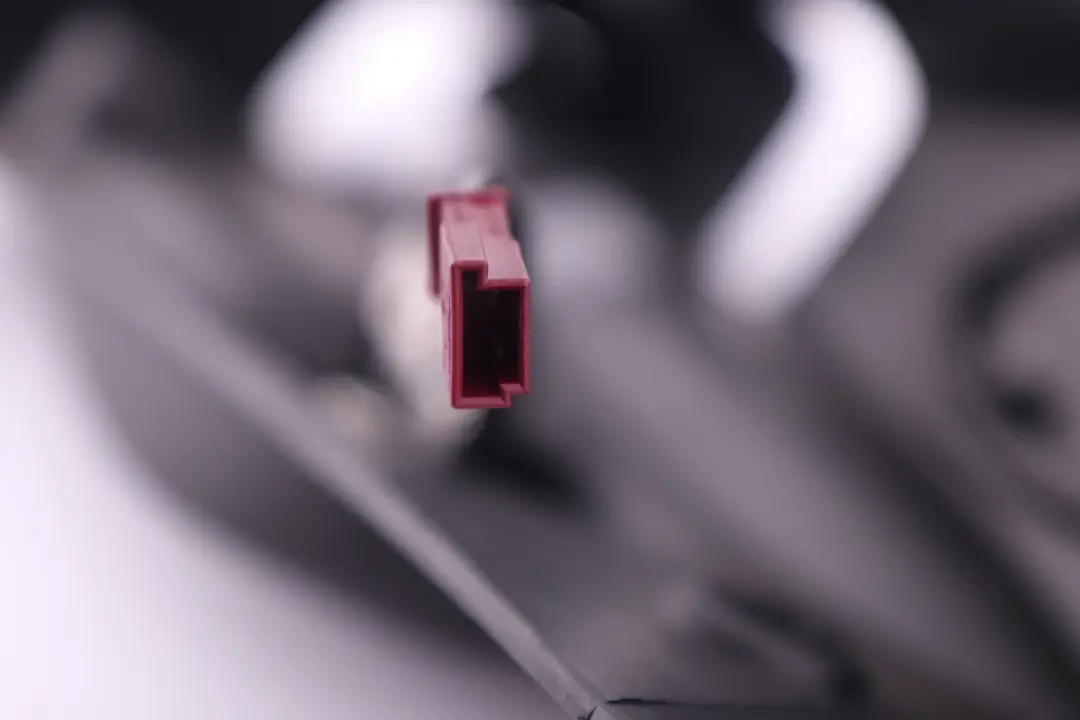 Support Rear Window Shelf Left N/S to Mini R57 LCI with Part number 9132403 Mini R57 LCI Support Rear Window Shelf Left N/S - SKU 9132403 - Part number 9132403