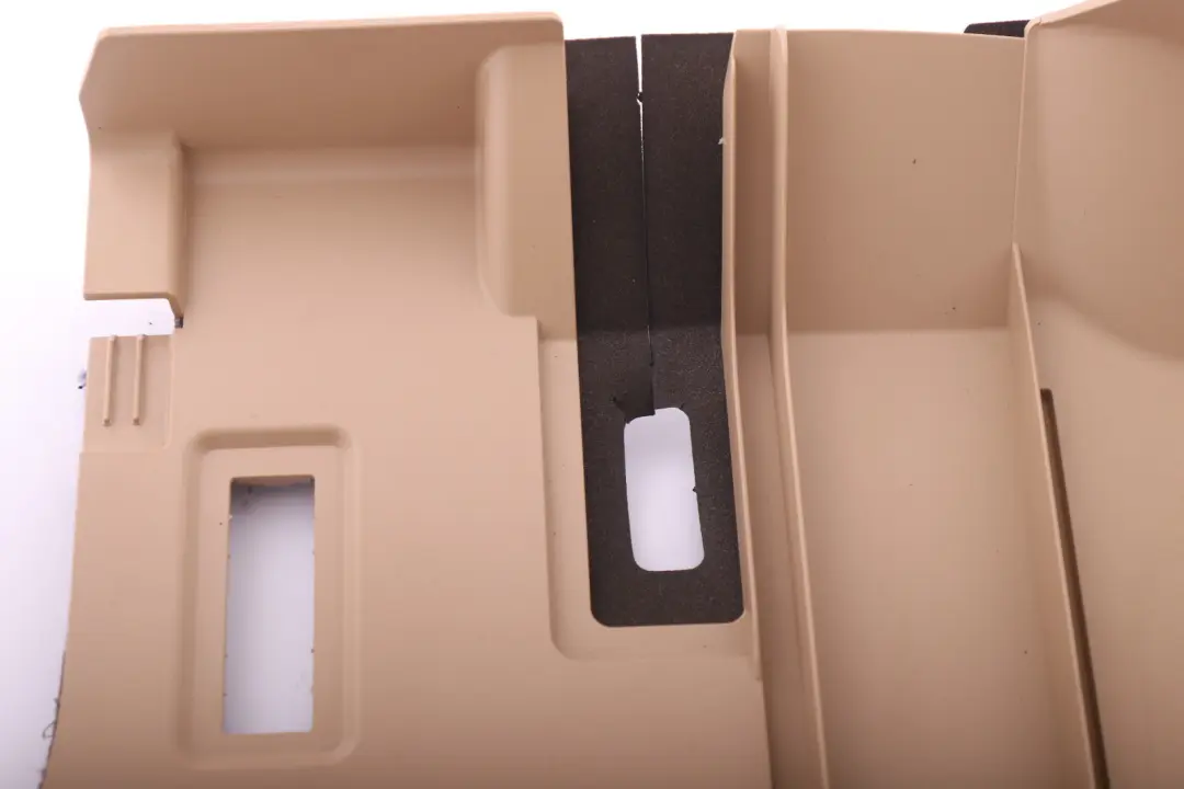 BMW 3 er E90 E90N E91 E91N LCI Verkleidung Fusshebelwerk Beige 9132558 - SKU RHD-9132558 - Teilenummer 9132541