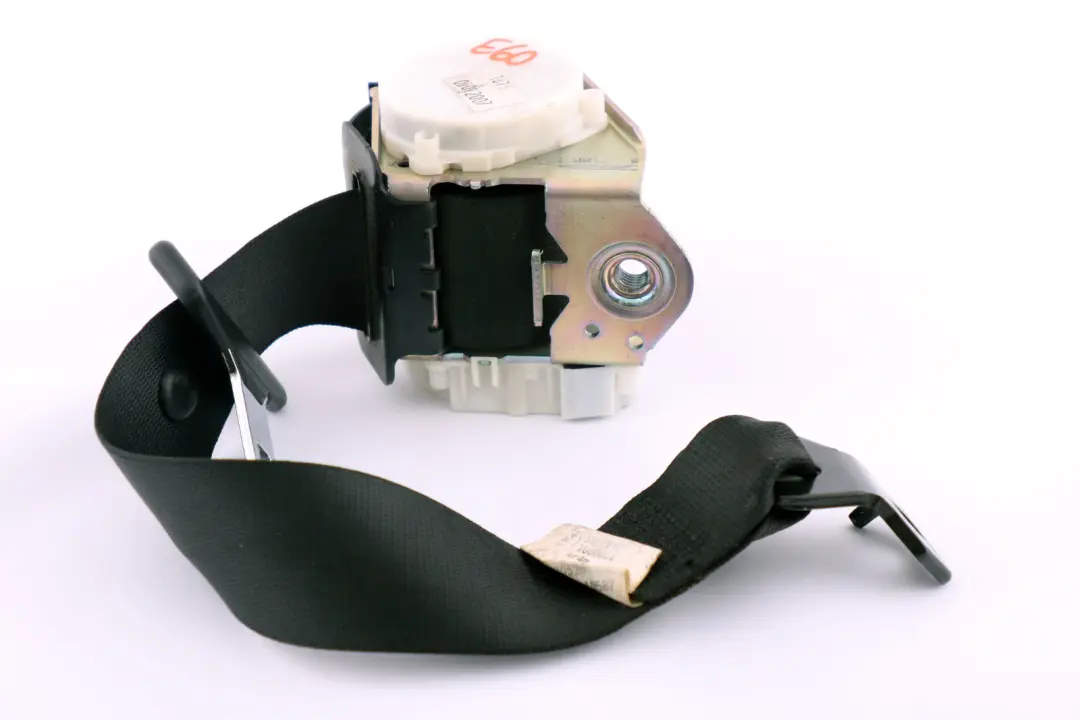 Upper Seat Belt Rear Centre Black to BMW 5 Series E60 LCI with Part number 9132818 BMW 5 Series E60 LCI Upper Seat Belt Rear Centre Black - SKU 9132818 - Part number 9132818