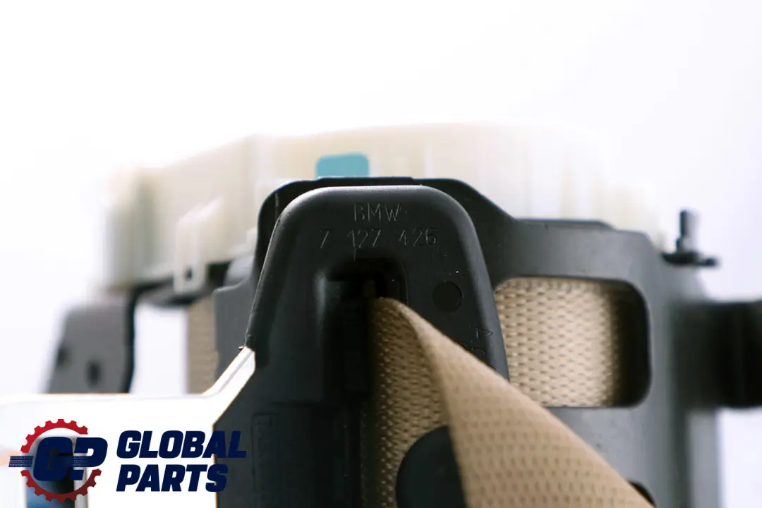 Pas Bezpieczeństwa Tylny Tył Beż do BMW E60 E61 o numerze 9132819 BMW E60 E61 Pas Bezpieczeństwa Tylny Tył Beż - SKU 9132819 - Numer Części 9132819