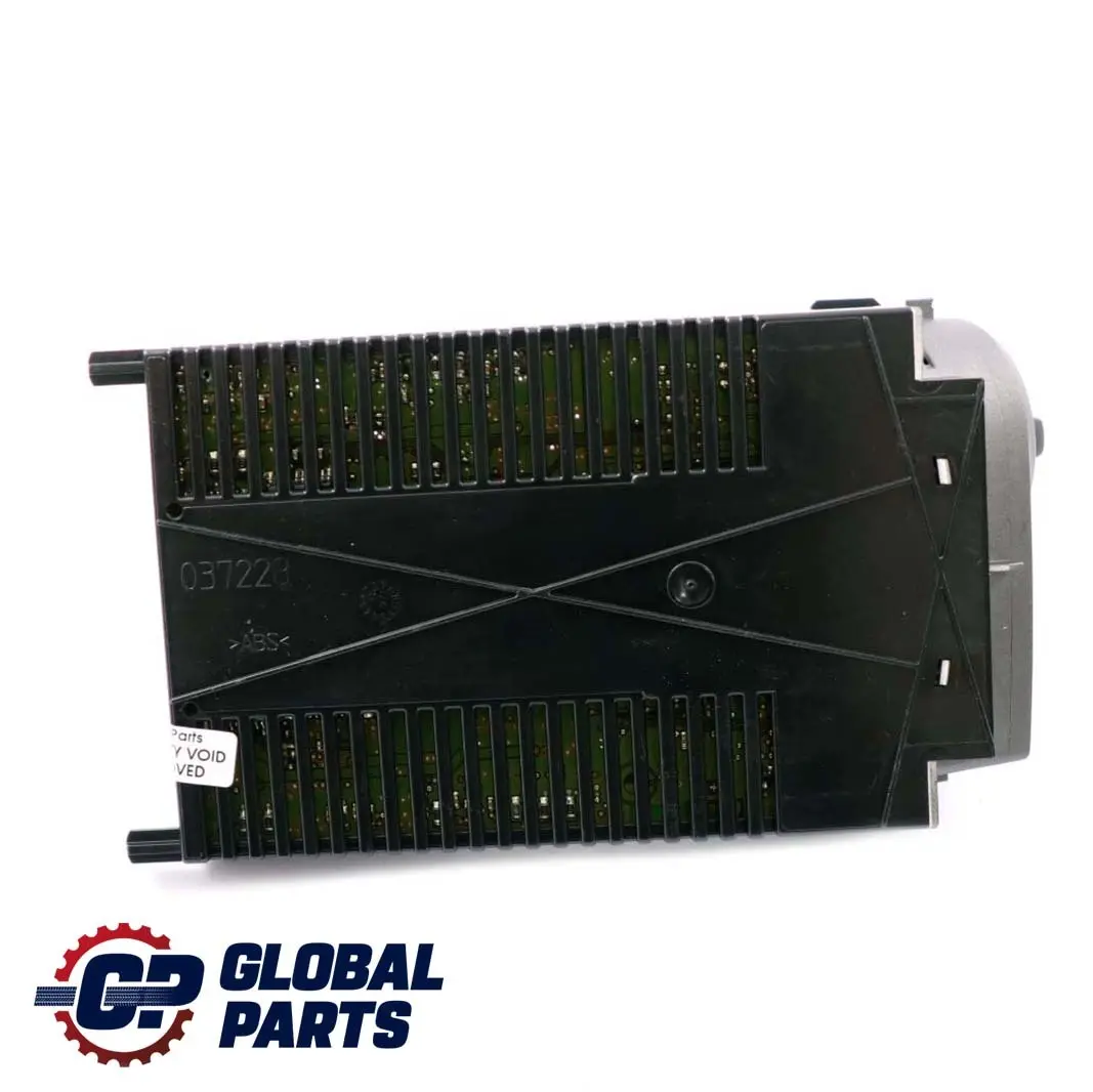 Przełącznik Świateł 6936810 do BMW Z4 E85 o numerze 9133037 BMW Z4 E85 Przełącznik Świateł 6936810 - SKU 9133037 - Numer Części 9133037