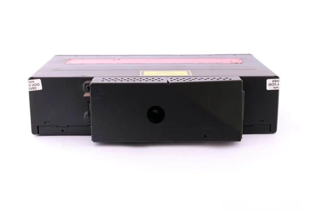 6-disc CD Changer to BMW E81 E87 E90 E91 E92 with Part number 9133083 BMW E81 E87 E90 E91 E92 6-disc CD Changer - SKU 9133083-1 - Part number 9133083