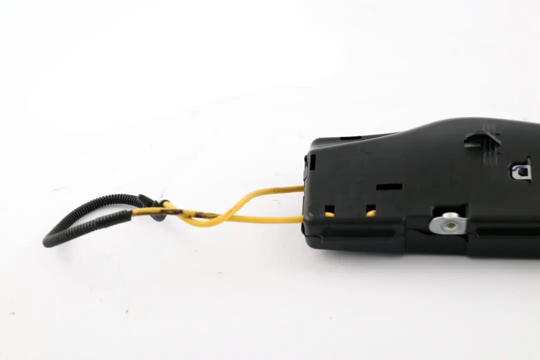 Sedile anteriore destro Air Module laterale per Mini Cooper R57 R58 R59 con numero di parte 9133146 Mini Cooper R57 R58 R59 Sedile anteriore destro Air Module laterale - SKU 9133146 - Numero di parte 9133146