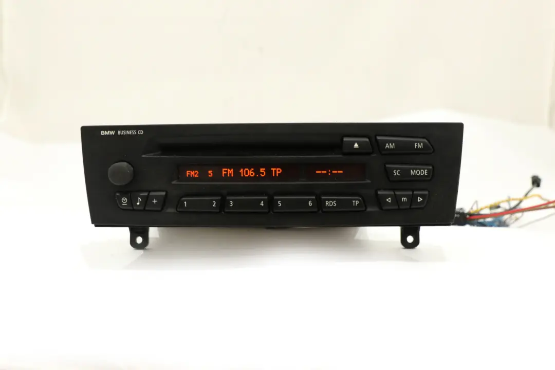 Radio Business CD to BMW 1 3 X1 Z4 Series E81 E87 E88 E89 E90 E91 E92 E93 with Part number 9133335 BMW 1 3 X1 Z4 Series E81 E87 E88 E89 E90 E91 E92 E93 Radio Business CD - SKU 9133335 - Part number 9133335