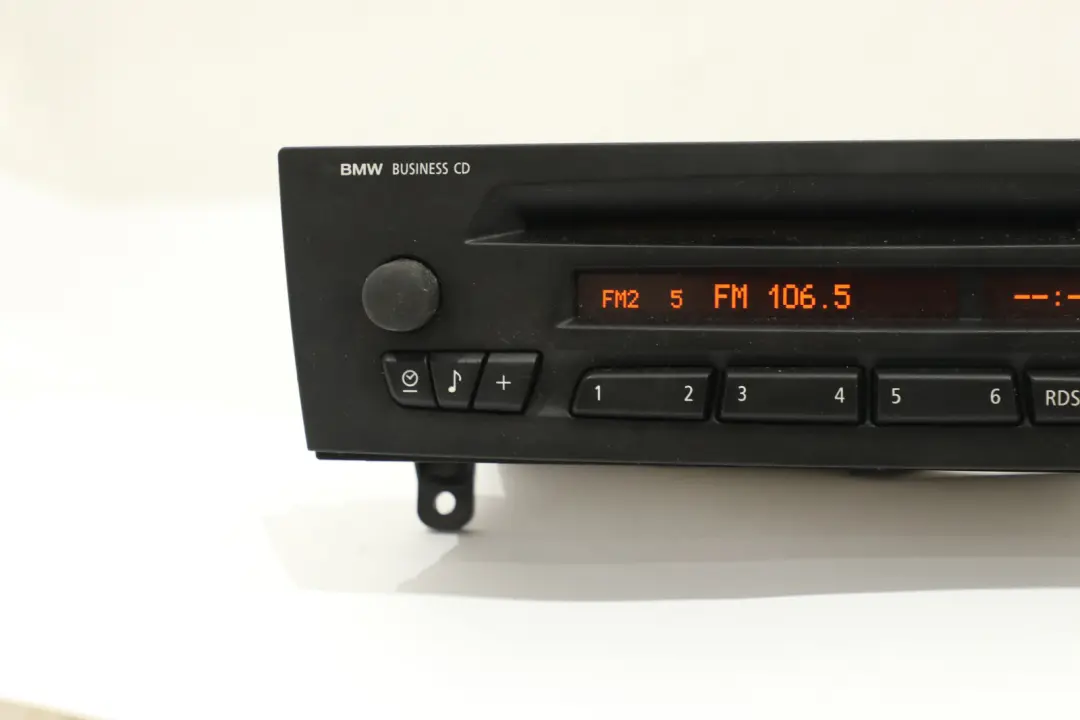Radio Business CD BMW X1 Z4 E81 E87 E88 E89 E90 E91 E92 E93 - SKU 9133335 - Numero di parte 9133335