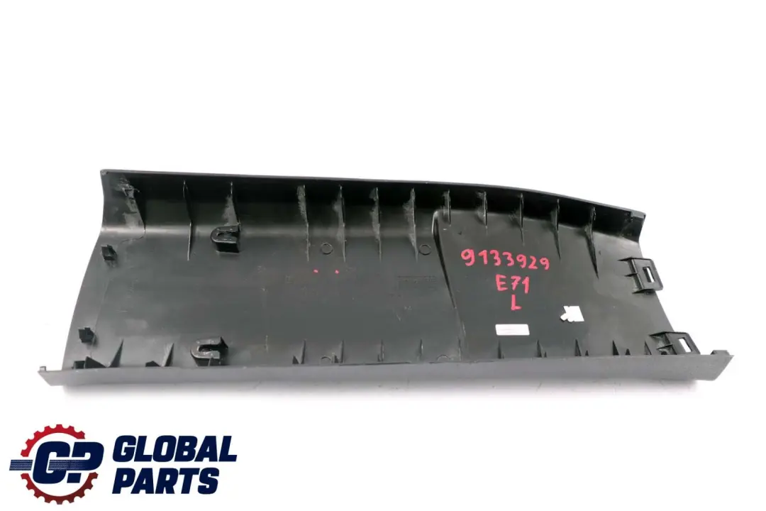 Cubierta Pilar Columna B Inferior Izquierda Negro para BMW X6 E71 con número de pieza 6979847 BMW X6 E71 Cubierta Pilar Columna B Inferior Izquierda Negro - SKU 9133929 - Número de pieza 6979847