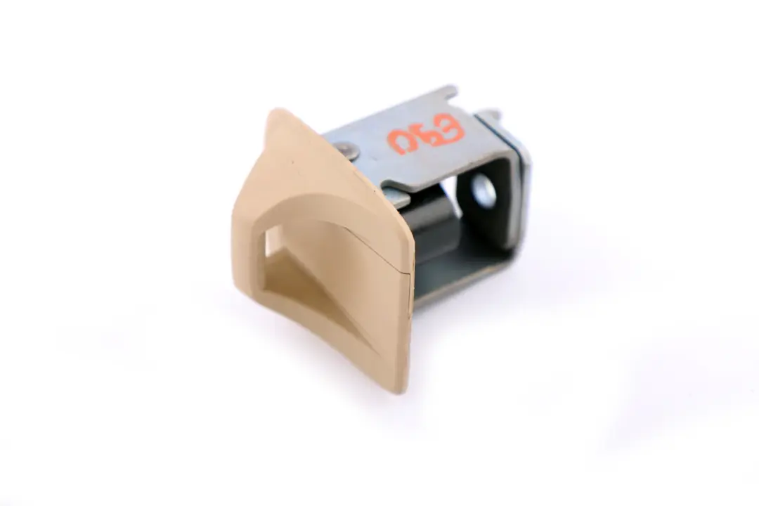 BMW 1 3 Series E82 E90 E92 Child Seat Isofix Holder Eye Beige - SKU 9133958 - Part number 9133958
