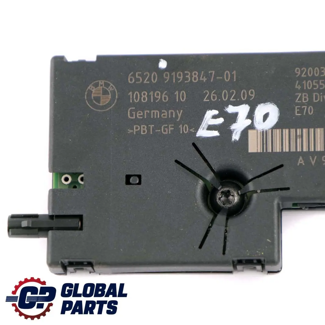 BMW X5 Series E70 Aerial Antenne Amplifier Diversity 9193847 - SKU 9134281 - Numéro de pièce 9134281