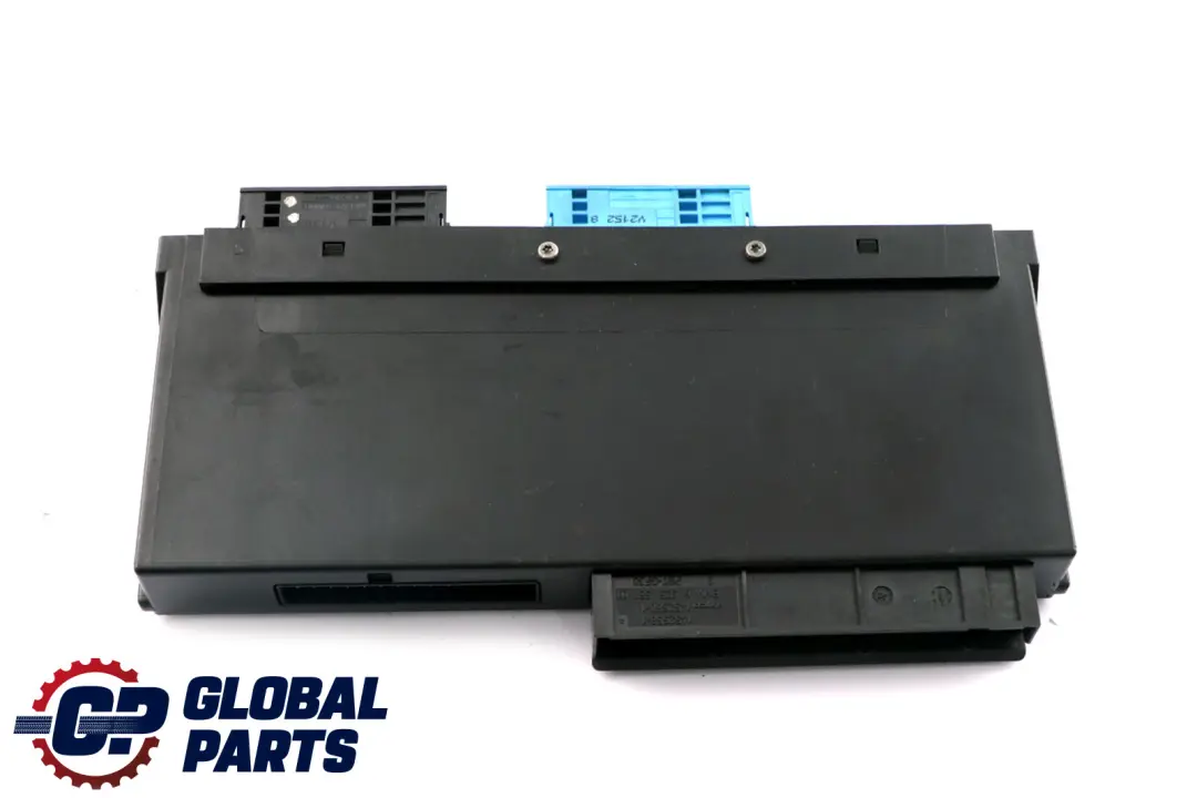 Caja Conexiones Módulo Control Carrocería ECU L1 PL2 JBBFE para BMW E92 con número de pieza 9134483 BMW E92 Caja Conexiones Módulo Control Carrocería ECU L1 PL2 JBBFE - SKU 9134483 - Número de pieza 9134483