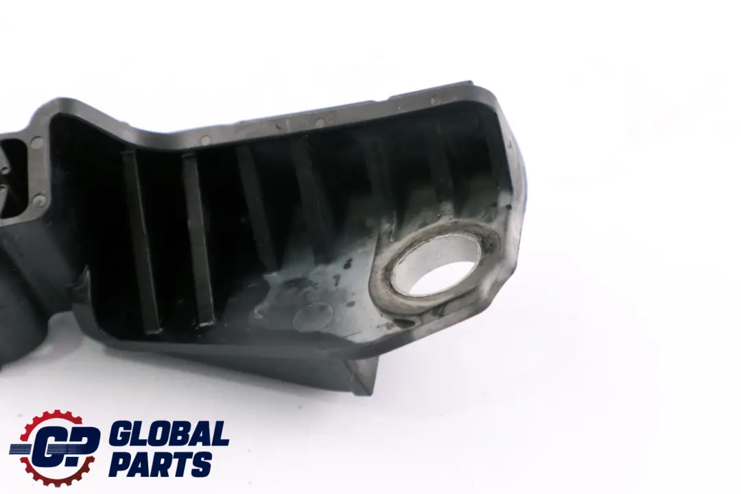Halter Druckleitung Klimaanlage für BMW 1 3 er E81 E87N E90 E91 E92 LCI mit Teilenummer 9135234 BMW 1 3 er E81 E87N E90 E91 E92 LCI Halter Druckleitung Klimaanlage - SKU 9135234 - Teilenummer 9135234