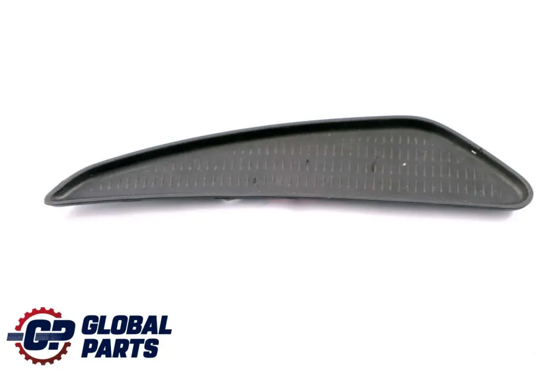 Mata Gumowa Wkładka Schowka C Słupek Prawy do BMW X6 E71 o numerze 9129170 BMW X6 E71 Mata Gumowa Wkładka Schowka C Słupek Prawy - SKU 9136032 - Numer Części 9129170